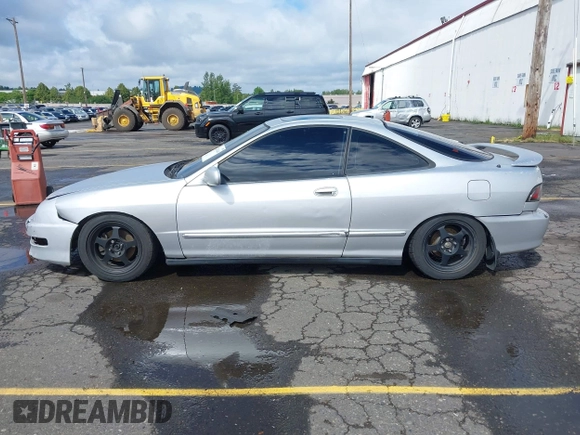 2000 Acura Integra LS with VIN JH4DC4454YS003343, listed as a IAAI auction lot 42301849 with 208,030 mi miles and . Bid and sale history available at DreamBid. Image 14.