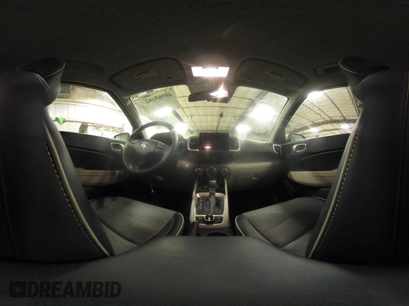 2024 Hyundai Venue SEL with VIN KMHRC8A33RU332537, listed as a IAAI auction lot 40965362 with 6,223 mi miles and . Bid and sale history available at DreamBid. Image 20.