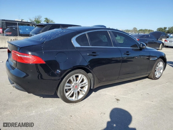 2019 Jaguar XE 25t with VIN SAJAS4FX3KCP52580, listed as a Copart auction lot 77914654 with 85,958 mi miles and Clean Title. Bid and sale history available at carsss.com. Image 3.