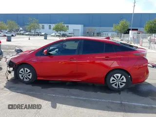 2018 Toyota Prius Two with VIN JTDKBRFU4J3060140, listed as a IAAI auction lot 41703144 with 111,829 mi miles. Bid and sale history available at carsss.com. Image 15.
