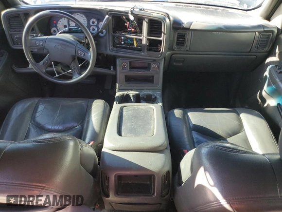 2003 Chevrolet Silverado SS z VIN 2GCEK19N531270435, wystawiony jako Copart lot #76632764 z przebiegiem 200 234 mil mil oraz Szkoda całkowita • Salvage title. Historia ofert i sprzedaży dostępna na DreamBid. Obrazek 8.