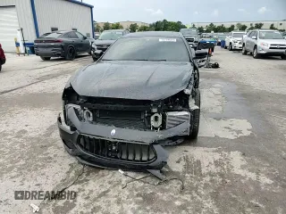 2021 Maserati Ghibli with VIN ZAM57XSS4M1368749, listed as a Copart auction lot 70784004 with 43,930 mi miles and Salvage Title. Bid and sale history available at carsss.com. Image 14.