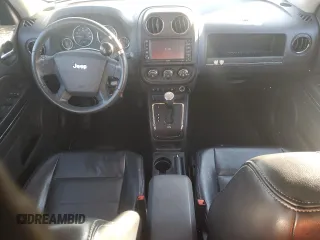 2010 Jeep Patriot Limited with VIN 1J4NF4GB6AD555607, listed as a Copart auction lot 82684464 with 83,915 mi miles and Salvage Title. Bid and sale history available at DreamBid. Image 8.
