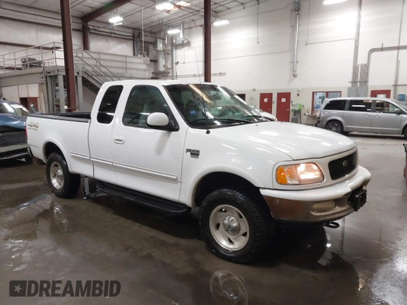 1998 Ford F-150 с VIN 1FTRX18L1WKB99239, выставлен на аукционе IAAI как лот 41987823 с пробегом 217 930 миль миль и . История ставок и продаж доступна на DreamBid. Изображение 1.