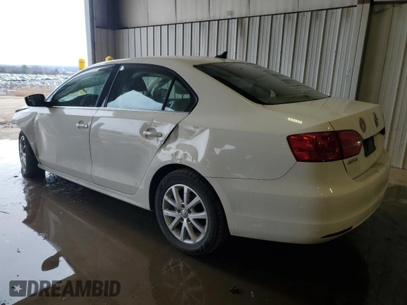 2013 Volkswagen Jetta SE z VIN 3VWDP7AJ2DM297138, wystawiony jako Copart lot #46864115 z przebiegiem Nie podano mil oraz Szkoda całkowita • Salvage title. Historia ofert i sprzedaży dostępna na DreamBid. Obrazek 2.