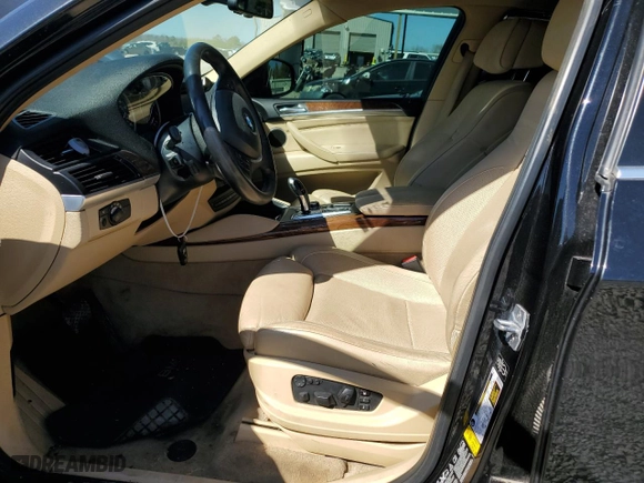 2014 BMW X6 50i with VIN 5UXFG8C51EL592475, listed as a Copart auction lot 48322115 with 122,173 mi miles and Clean Title. Bid and sale history available at carsss.com. Image 7.