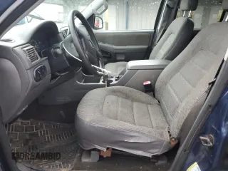 2005 Ford Explorer XLS с VIN 1FMZU72K85ZA67009, выставлен на аукционе Copart как лот 84386684 с пробегом 91 276 миль миль и Списание • Salvage title. История ставок и продаж доступна на DreamBid. Изображение 7.