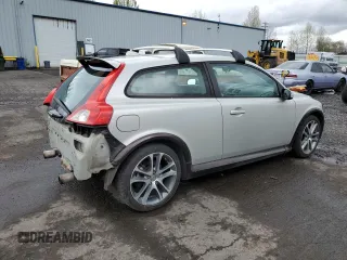 2008 Volvo C30 Version 1.0 with VIN YV1MK672282055338, listed as a Copart auction lot 51919075 with 167,468 mi miles and Salvage Title. Bid and sale history available at DreamBid. Image 3.