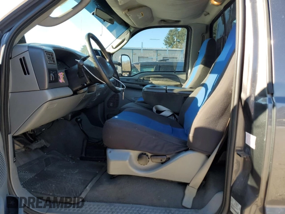 2003 Ford F-350 with VIN 1FTSF31P93EB83863, listed as a Copart auction lot 88615565 with 217,806 mi miles and Clean title. Bid and sale history available at DreamBid. Image 7.