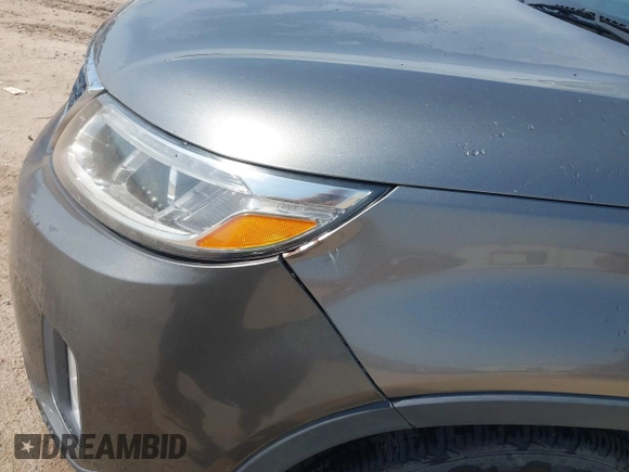 2014 Kia Sorento LX with VIN 5XYKT4A76EG462311, listed as a IAAI auction lot 41884030 with 139,030 mi miles and . Bid and sale history available at carsss.com. Image 6.