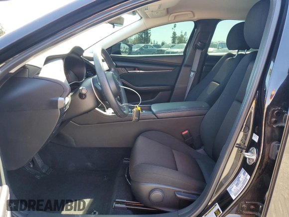 2025 Mazda 3 S with VIN 3MZBPAAM0SM453639, listed as a Copart auction lot 48355455 with 3,589 mi miles and Salvage Title. Bid and sale history available at DreamBid. Image 7.