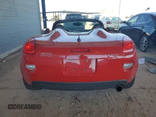 2008 Pontiac Solstice z VIN 1G2MC35B48Y131700, wystawiony jako Copart lot #50033395 z przebiegiem 4 783 mil mil oraz Szkoda całkowita • Salvage title. Historia ofert i sprzedaży dostępna na DreamBid. Obrazek 6.