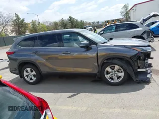 2021 Toyota Highlander L with VIN 5TDZZRAH3MS040663, listed as a IAAI auction lot 41945677 with 64,069 mi miles and . Bid and sale history available at DreamBid. Image 14.