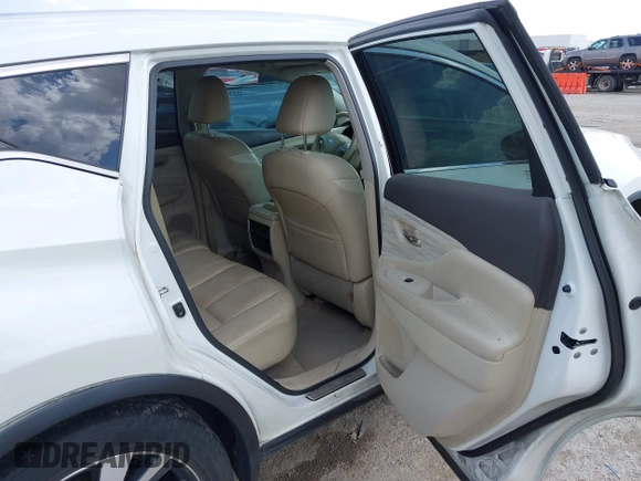 2015 Nissan Murano SL z VIN 5N1AZ2MH5FN213233, wystawiony jako IAAI lot #41869124 z przebiegiem 125 104 mil mil oraz . Historia ofert i sprzedaży dostępna na DreamBid. Obrazek 8.
