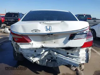 2016 Honda Accord Sedan LX with VIN 1HGCR2F31GA079460, listed as a IAAI auction lot 41712742 with 187,679 mi miles. Bid and sale history available at carsss.com. Image 17.