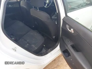 2019 Kia Forte LXS z VIN 3KPF24AD9KE077229, wystawiony jako IAAI lot #42032528 z przebiegiem 68 529 mil mil oraz . Historia ofert i sprzedaży dostępna na DreamBid. Obrazek 8.