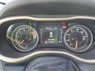 2018 Jeep Cherokee Latitude with VIN 1C4PJLCX9JD612018, listed as a IAAI auction lot 41526139 with 68,748 mi miles and . Bid and sale history available at DreamBid. Image 7.