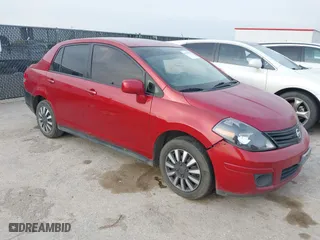 2011 Nissan Versa 1.8 S with VIN 3N1BC1AP0BL468501, listed as a IAAI auction lot 41737675 with 305,452 mi miles. Bid and sale history available at carsss.com. Image 1.