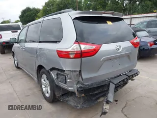 2018 Toyota Sienna LE Auto Access Seat with VIN 5TDKZ3DC3JS917131, listed as a IAAI auction lot 42250342 with 174,159 mi miles and . Bid and sale history available at DreamBid. Image 3.