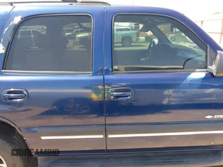 2002 Chevrolet Tahoe LT with VIN 1GNEC13Z52R257092, listed as a IAAI auction lot 41894646 with 333,103 mi miles. Bid and sale history available at carsss.com. Image 13.