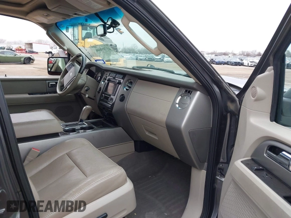 2014 Ford Expedition EL Limited with VIN 1FMJK1K5XEEF07409, listed as a IAAI auction lot 41709606 with 140,874 mi miles. Bid and sale history available at carsss.com. Image 5.