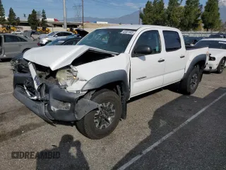 2014 Toyota Tacoma PreRunner with VIN 5TFJX4GN8EX030452, listed as a Copart auction lot 48901945 with 79,956 mi miles and Salvage title. Bid and sale history available at DreamBid. Image 1.