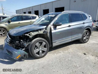2018 Volkswagen Tiguan SEL Premium with VIN 3VV5B7AX2JM221667, listed as a Copart auction lot 48430745 with 68,529 mi miles and Salvage Title. Bid and sale history available at carsss.com. Image 1.