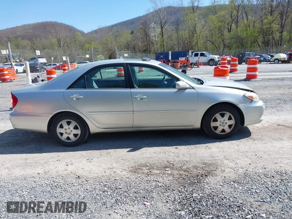 2004 Toyota Camry LE with VIN 4T1BE30K14U290983, listed as a IAAI auction lot 41983078 with 174,852 mi miles and . Bid and sale history available at carsss.com. Image 13.