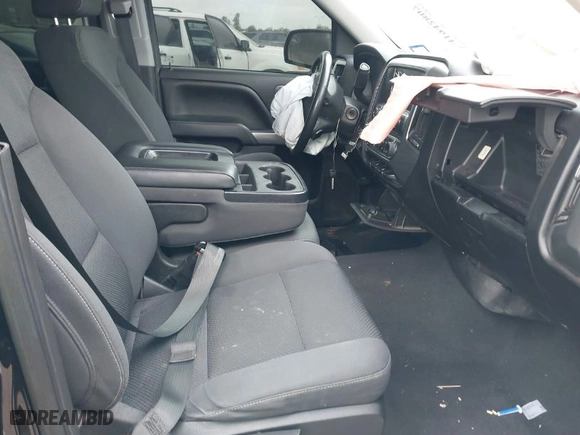 2018 Chevrolet Silverado 1500 LT with VIN 3GCPCREC5JG493118, listed as a IAAI auction lot 41942807 with 1 mi miles. Bid and sale history available at carsss.com. Image 5.