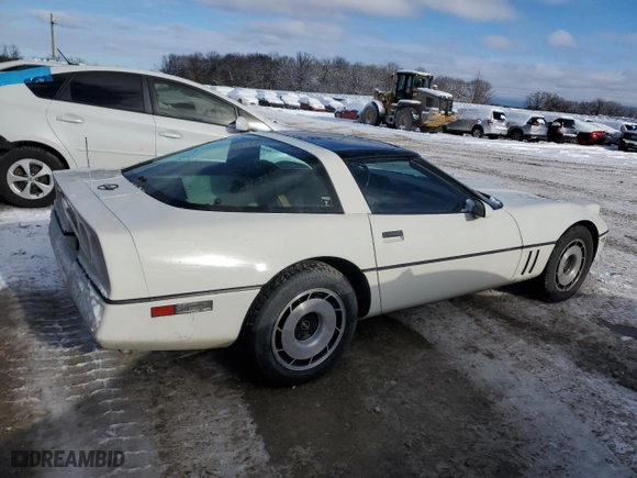 1984 Chevrolet Corvette with VIN 1G1AY0780E5141095, listed as a Copart auction lot 85854064 with 43,650 mi miles and Clean Title. Bid and sale history available at carsss.com. Image 3.