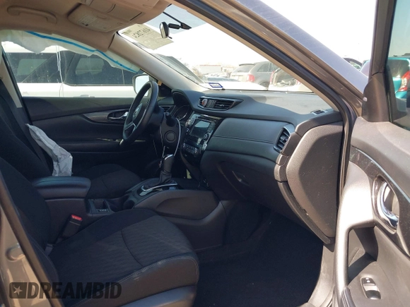 2018 Nissan Rogue SV with VIN 5N1AT2MT2JC749146, listed as a IAAI auction lot 41672824 with 121,377 mi miles and . Bid and sale history available at carsss.com. Image 5.