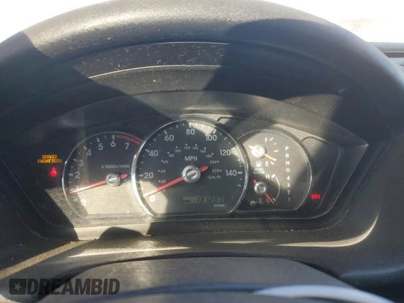 2008 Mitsubishi Endeavor LS with VIN 4A4MM21S78E013451, listed as a Copart auction lot 46529105 with 131,237 mi miles and Clean title. Bid and sale history available at DreamBid. Image 9.