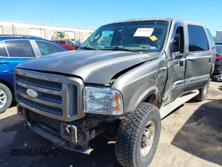 2005 Ford Excursion Limited z VIN 1FMSU43P25EB76602, wystawiony jako IAAI lot #41712613 z przebiegiem Nie podano mil oraz . Historia ofert i sprzedaży dostępna na DreamBid. Obrazek 2.