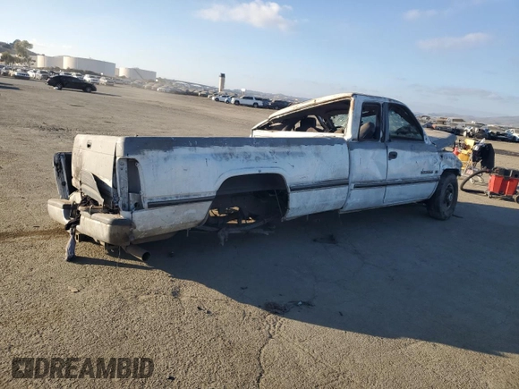 1997 Dodge Ram 2500 with VIN 3B7KC23Z9VM566913, listed as a Copart auction lot 89342455 with 285,283 mi miles and Salvage Title. Bid and sale history available at carsss.com. Image 3.