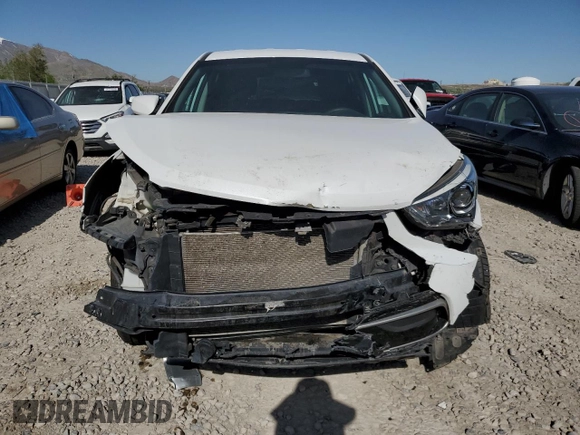 2017 Hyundai Santa Fe 2.4L z VIN 5NMZTDLB9HH022027, wystawiony jako Copart lot #56242045 z przebiegiem 117 484 mil mil oraz Szkoda całkowita • Salvage title. Historia ofert i sprzedaży dostępna na DreamBid. Obrazek 5.