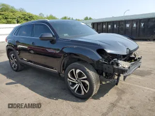 2020 Volkswagen Atlas SEL Premium z VIN 1V2NE2CA4LC231377, wystawiony jako Copart lot #57997943 z przebiegiem 29 236 mil mil oraz . Historia ofert i sprzedaży dostępna na DreamBid. Obrazek 4.