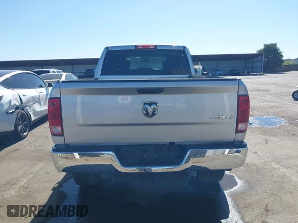 2014 Ram 2500 Tradesman с VIN 3C6UR5CL6EG224457, выставлен на аукционе IAAI как лот 42333288 с пробегом 77 359 миль миль и . История ставок и продаж доступна на DreamBid. Изображение 16.