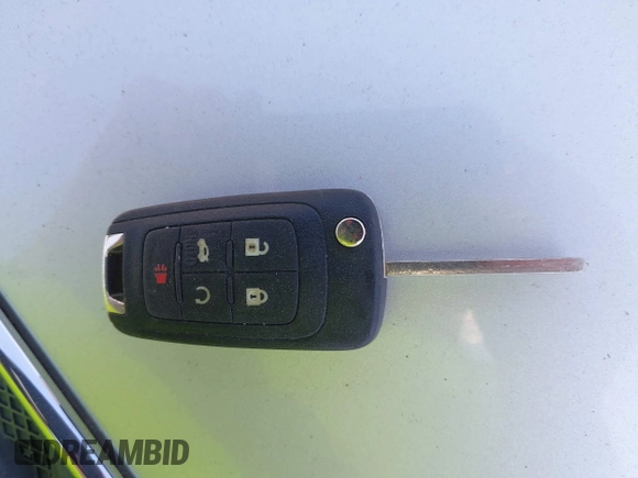 2015 Buick Regal Premium I with VIN 2G4GN5EX4F9157768, listed as a IAAI auction lot 42042800 with Not provided miles and . Bid and sale history available at DreamBid. Image 11.
