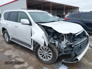 2015 Lexus GX with VIN JTJBM7FX0F5118200, listed as a IAAI auction lot 41953571 with 100,939 mi miles and . Bid and sale history available at carsss.com. Image 1.