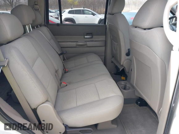 2008 Dodge Durango SLT with VIN 1D8HB48N48F119622, listed as a IAAI auction lot 40880140 with 338,163 mi miles and . Bid and sale history available at DreamBid. Image 8.