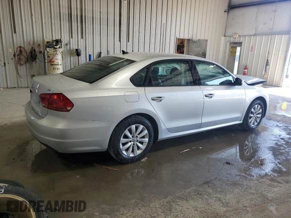 2015 Volkswagen Passat Limited Edition Edition z VIN 1VWAT7A39FC044466, wystawiony jako Copart lot #54442945 z przebiegiem 107 925 mil mil oraz Szkoda całkowita • Salvage title. Historia ofert i sprzedaży dostępna na DreamBid. Obrazek 3.