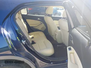 2017 Mercedes-Benz GLA 250 z VIN WDCTG4GB9HJ343008, wystawiony jako IAAI lot #41786549 z przebiegiem 45 720 mil mil oraz . Historia ofert i sprzedaży dostępna na DreamBid. Obrazek 8.