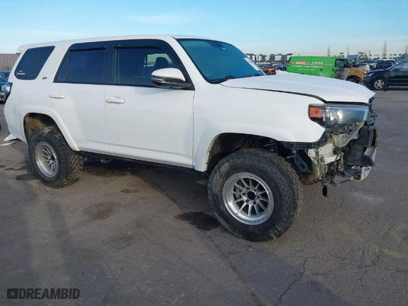2019 Toyota 4Runner SR5 with VIN JTEBU5JR8K5644399, listed as a IAAI auction lot 41624766 with 131,285 mi miles. Bid and sale history available at carsss.com. Image 1.