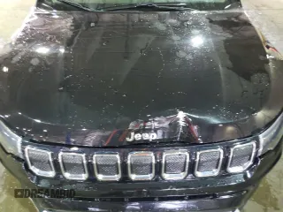 2022 Jeep Compass Limited z VIN 3C4NJDCB5NT146248, wystawiony jako Copart lot #49112635 z przebiegiem 21 730 mil mil oraz Szkoda całkowita • Salvage title. Historia ofert i sprzedaży dostępna na DreamBid. Obrazek 12.