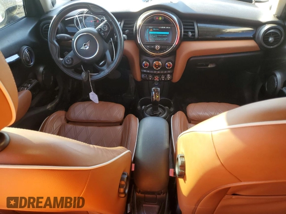 2021 MINI Hardtop 4 Door Cooper S с VIN WMWXU9C04M2P50396, выставлен на аукционе Copart как лот 42964385 с пробегом 49 162 миль миль и Списание • Salvage title. История ставок и продаж доступна на DreamBid. Изображение 8.