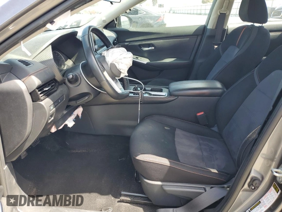 2021 Nissan Sentra SR with VIN 3N1AB8DV8MY329904, listed as a Copart auction lot 53471135 with 32,250 mi miles and Salvage Title. Bid and sale history available at carsss.com. Image 7.