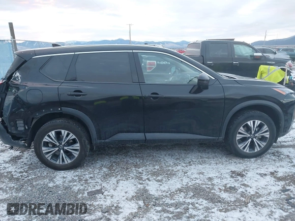 2021 Nissan Rogue SV z VIN 5N1AT3BB9MC738066, wystawiony jako IAAI lot #41009183 z przebiegiem 73 802 mil mil oraz . Historia ofert i sprzedaży dostępna na DreamBid. Obrazek 14.