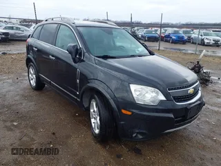 2014 Chevrolet Captiva Sport LT z VIN 3GNAL3EK5ES611317, wystawiony jako IAAI lot #41717531 z przebiegiem 188 941 mil mil oraz . Historia ofert i sprzedaży dostępna na DreamBid. Obrazek 1.