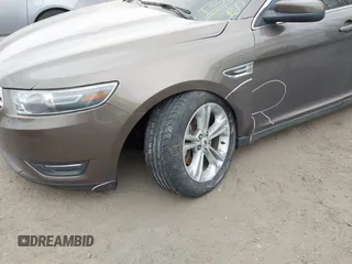 2016 Ford Taurus SEL с VIN 1FAHP2E81GG125752, выставлен на аукционе IAAI как лот 41655111 с пробегом 89 476 миль миль и . История ставок и продаж доступна на DreamBid. Изображение 6.