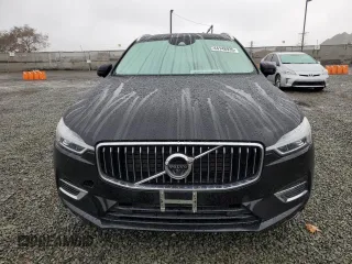 2021 Volvo XC60 Inscription Expression with VIN YV4BR0DK1M1684225, listed as a Copart auction lot 44148935 with 44,575 mi miles and Salvage title. Bid and sale history available at DreamBid. Image 5.